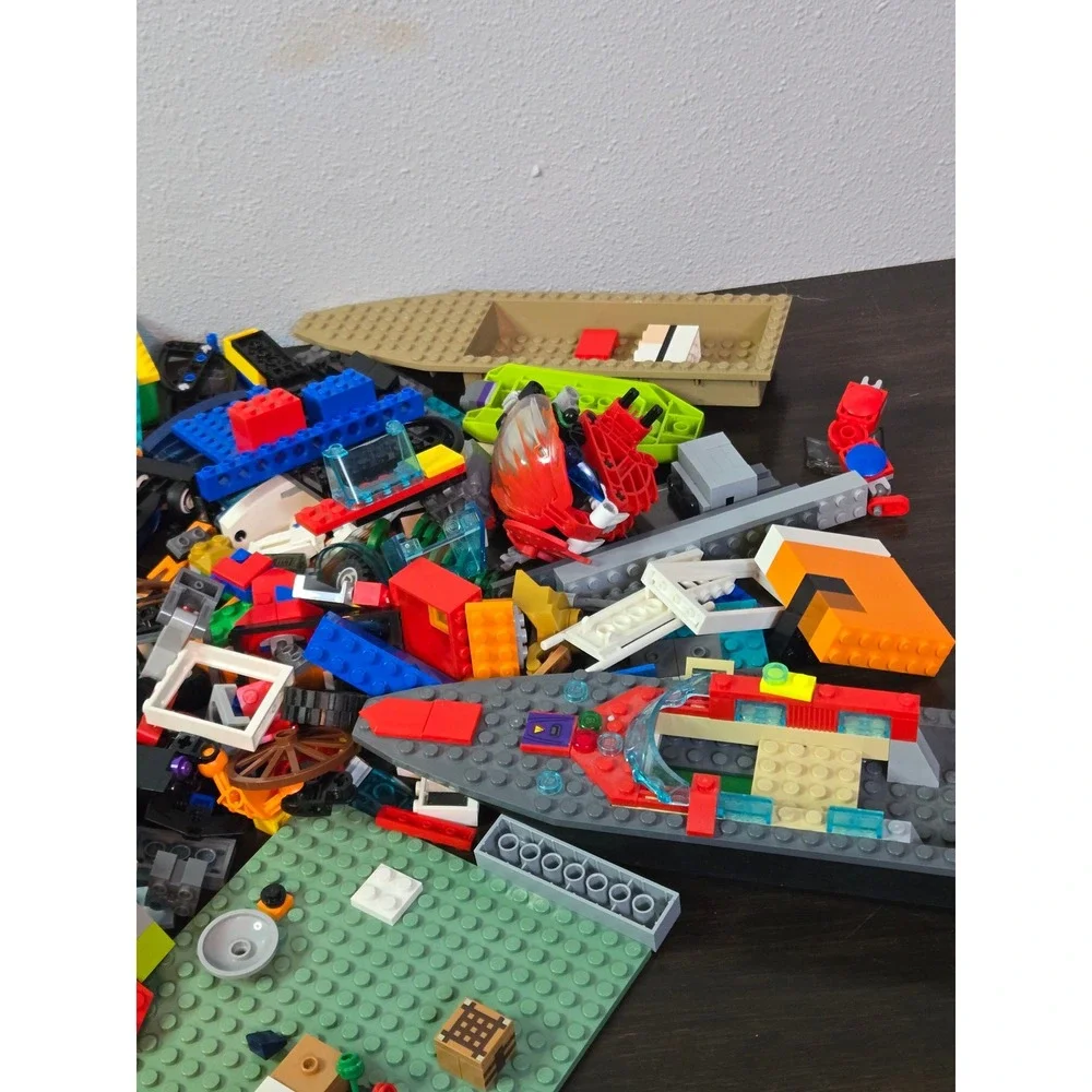 Lego Bulk Lot Assorted Bricks Baseplates Boat Hulls Mixed Construction Pieces